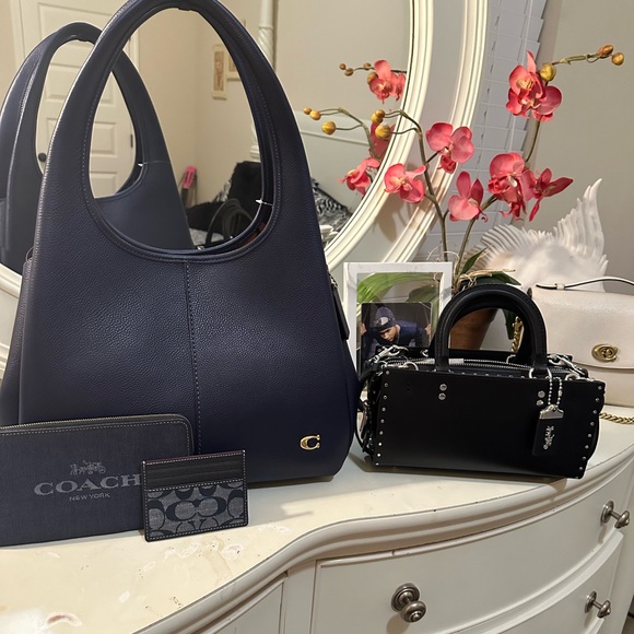 Meet your Posher, Kiba - Picture 1 of 1